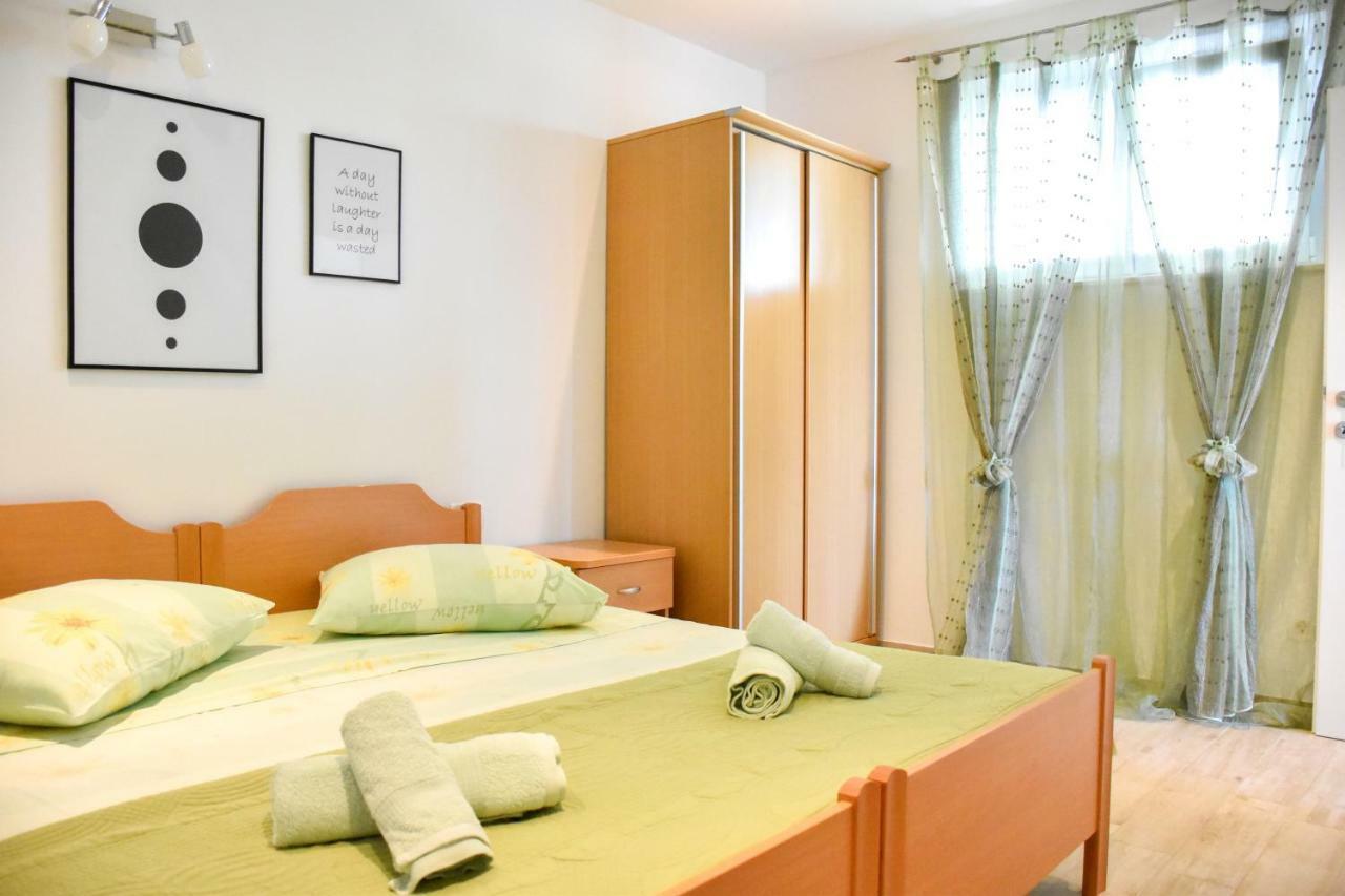 Versi Tučepi Extérieur photo