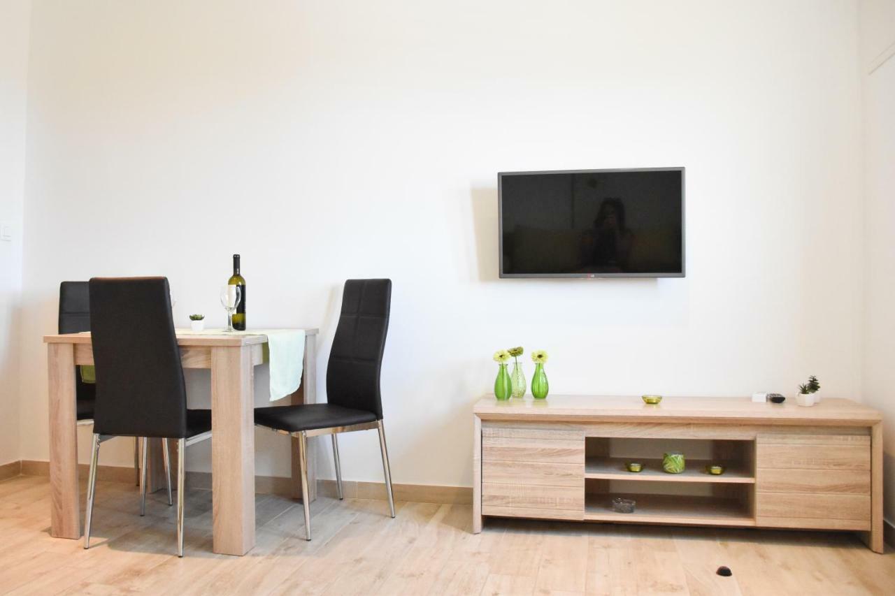 Versi Tučepi Extérieur photo